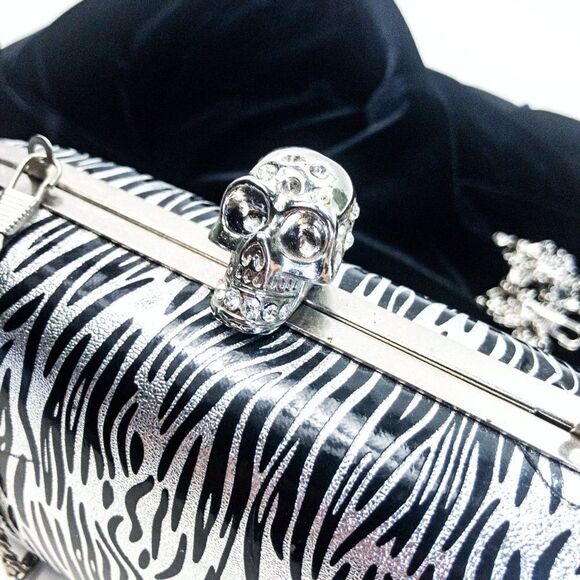 Kate Landry Silver Skull Zebra Hardshell Clutch Evening Bag - Picture 2 of 12